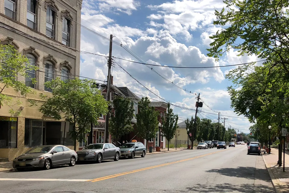 Washington Avenue at Broad Street, Washington Borough